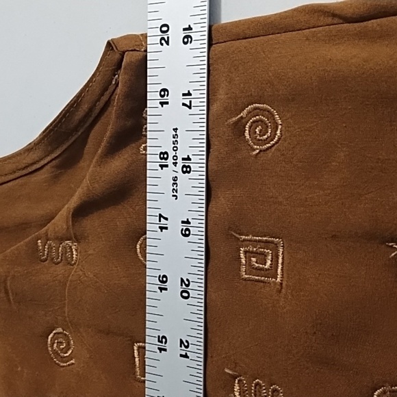 Soft Sueded Fabric Whipstitch Blouse Embroidered Vest Broomstick Skirt 3 Piece - Picture 8 of 16